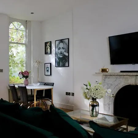 Enchanting 2Brgarden Flat London Exterior photo